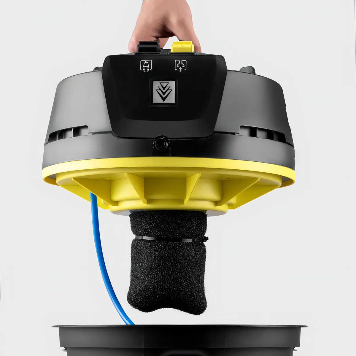 Aspiradora y limpiador de muebles 5 en 1 SE4 Karcher - Image 7